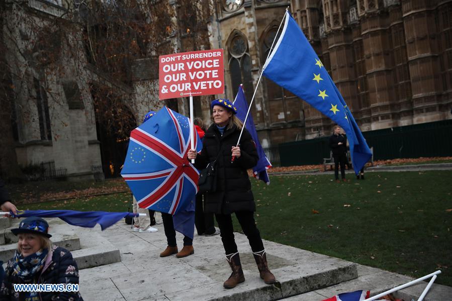 BRITAIN-LONDON-BREXIT VOTE-PUTTING OFF-PROTEST