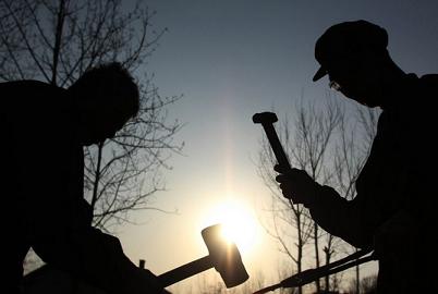 新經濟景氣度走高 傳統產業苦樂不均