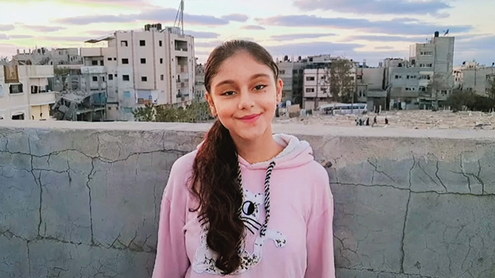 他們幫加沙女孩賣畫