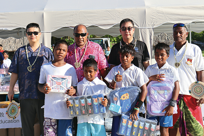 太平洋小島嶼上，有一所“中國中鐵”小學(xué)