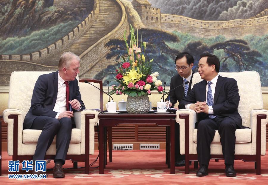 （XHDW）李建國(guó)會(huì)見丹麥外交大臣