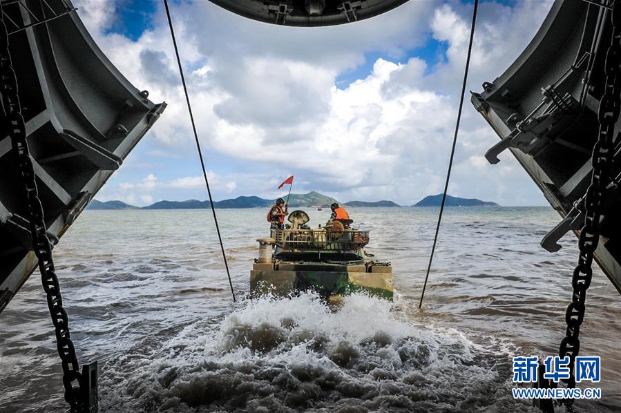 (建軍90周年·英雄·圖文互動(dòng))(2)解讀英雄連隊(duì)的英雄密碼——走進(jìn)第72集團(tuán)軍某合成旅“硬骨頭六連”