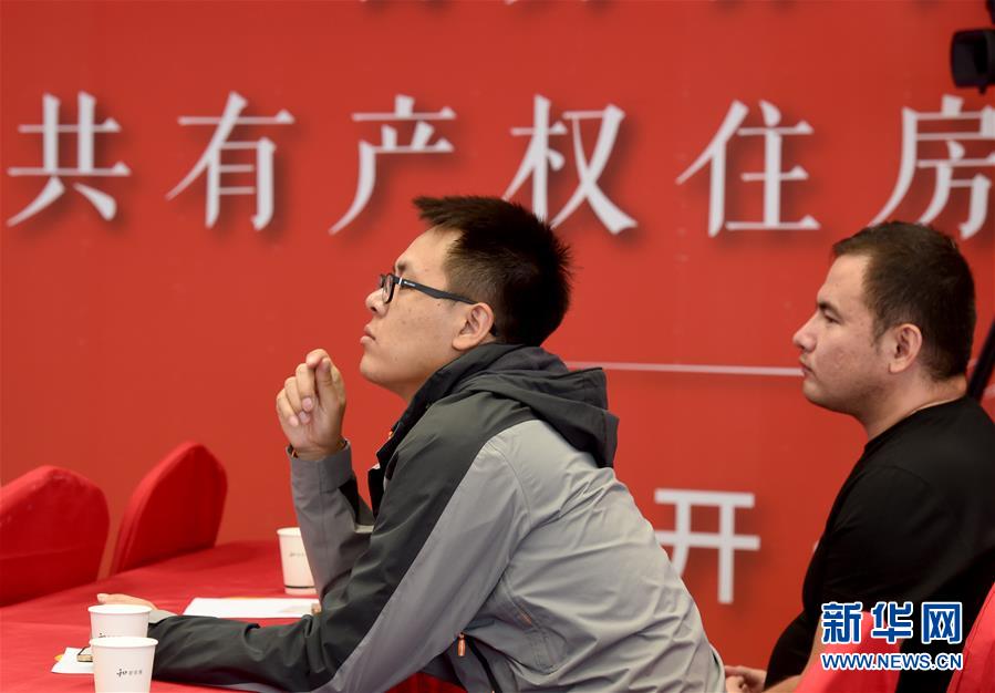 （圖文互動）（3）藍天白云講述北京新時代新故事&mdash;&mdash;北京站上新時代發展新起點