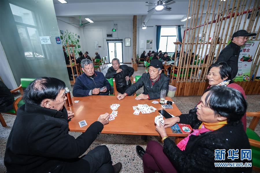 （慶祝改革開放40周年基層行&middot;鄉鎮篇&middot;圖文互動）（9）烏鎮40年：根里的靜與脈中的動