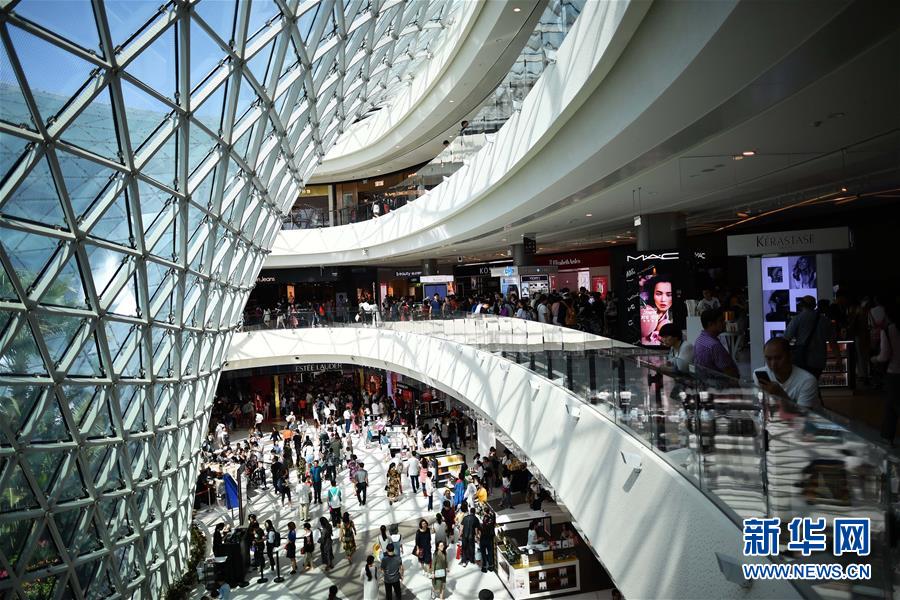 （新華全媒頭條&middot;壯闊歷程40年系列述評(píng)&middot;圖文互動(dòng)）（6）以人為本 攜手筑夢(mèng)&mdash;&mdash;從改革開放40年看中國(guó)力量