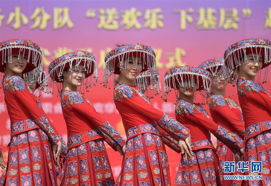 (新華全媒頭條·兩會精神看落實(shí)·圖文互動)(1)把握時代脈搏 聆聽時代聲音——落實(shí)全國兩會精神堅定文化自信述評