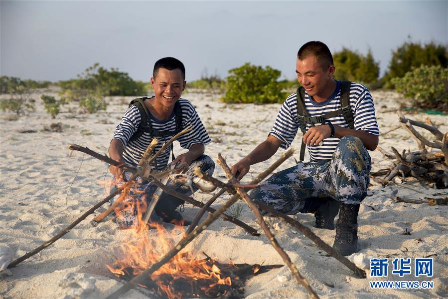 （壯麗70年&middot;奮斗新時代&middot;新華全媒頭條&middot;圖文互動）（10）&ldquo;你在我的航程上，我在你的視線里&rdquo;&mdash;&mdash;走進(jìn)海軍西沙中建島官兵的五彩世界