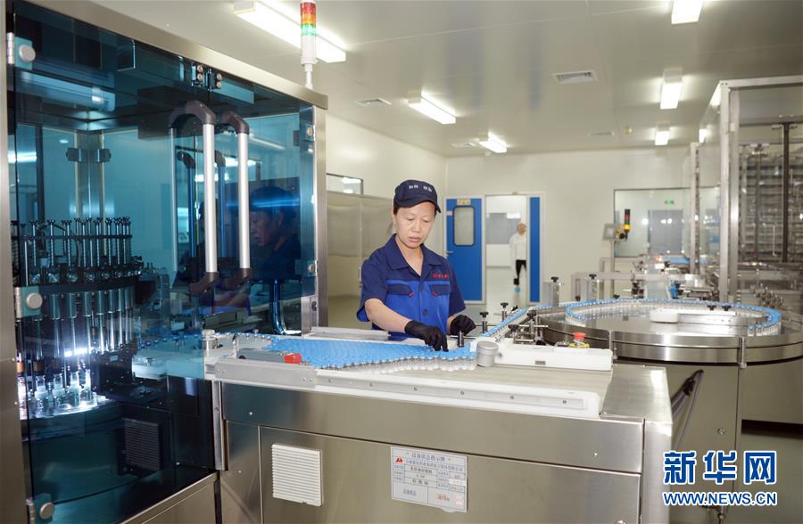 （在習近平新時代中國特色社會主義思想指引下&mdash;&mdash;新時代新作為新篇章&middot;總書記關心的百姓身邊事&middot;圖文互動）（2）&ldquo;一粒藥&rdquo;的重量