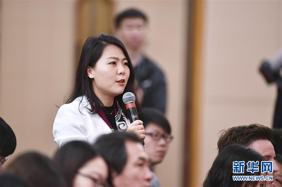 （兩會）（2）國務院扶貧辦主任劉永富就“攻堅克難——堅決打贏脫貧攻堅戰”答記者問