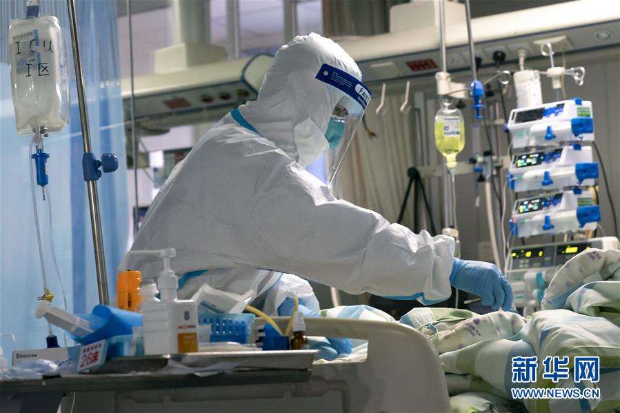 （新華全媒頭條&middot;圖文互動）（1）凡人亦英雄&mdash;&mdash;連線一線醫護人員