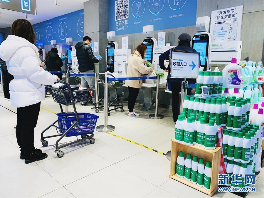 （圖文互動）（2）吃粉擼串，商圈&ldquo;打卡&rdquo;，動車出廠&mdash;&mdash;湖南&ldquo;標簽&rdquo;復蘇記