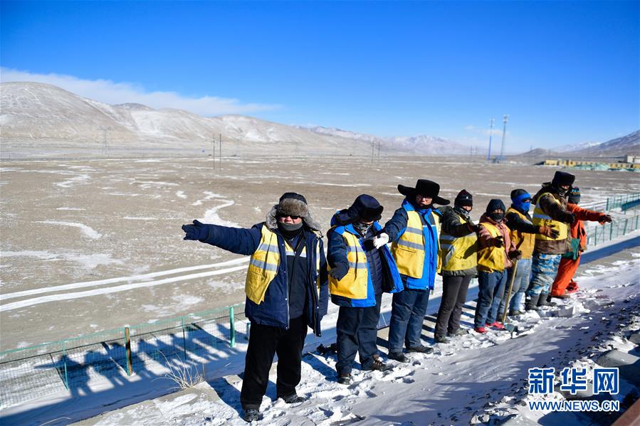 （新華全媒頭條&middot;圖文互動）（5）用腳步和忠誠守護雪域天路&mdash;&mdash;記青藏鐵路望昆線路車間副主任于本蕃
