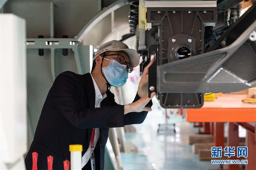 (圖文互動)(3)在奮斗中“起浮”——記中國自主磁浮列車的青春力量