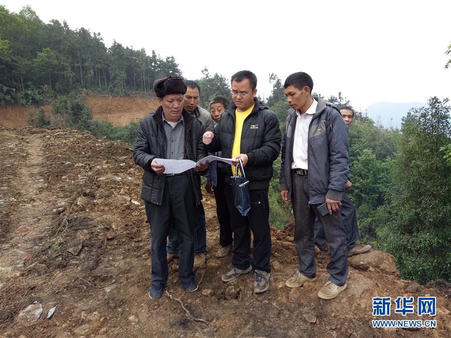 （決戰決勝脫貧攻堅&middot;圖文互動）（2）&ldquo;80后&rdquo;北大畢業生蘇勇力：第一書記的6年&ldquo;扶貧路&rdquo;