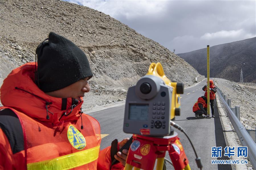 （2020珠峰高程測(cè)量&middot;圖文互動(dòng)）（1）珠峰&ldquo;身高&rdquo;從黃海測(cè)？&mdash;&mdash;專(zhuān)家解讀珠峰測(cè)高原理