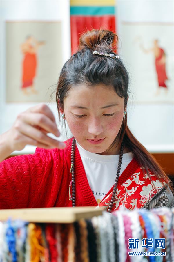 （圖文互動）（11）雪山草地展新貌&mdash;&mdash;四川阿壩州脫貧奔小康紀(jì)實