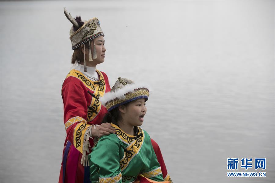 （新華全媒頭條&middot;走向我們的小康生活&middot;圖文互動）（6）迎著東升的紅日&mdash;&mdash;走向小康之路的赫哲族