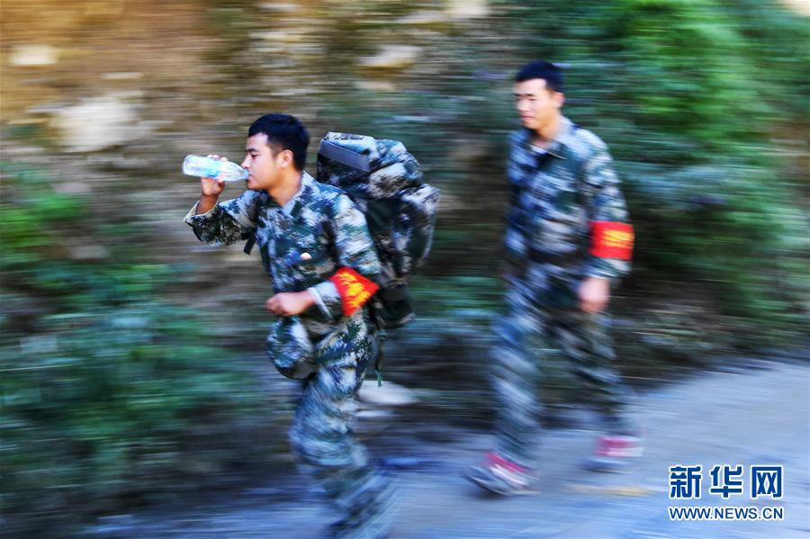 （防汛抗洪&middot;圖文互動）（11）七夕前夜，為莫諾村架起&ldquo;生命之橋&rdquo;