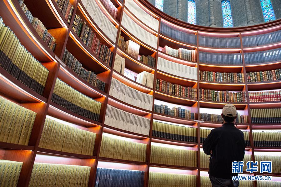 (新華全媒頭條·圖文互動)(1)我們都是讀者——促進全民閱讀 構建書香社會