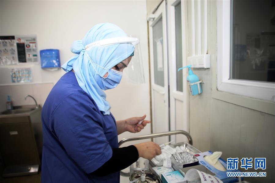 (國際·圖文互動)(1)通訊:疫情重壓下的摩蘇爾——毀于戰(zhàn)火的醫(yī)衛(wèi)系統(tǒng)面臨雙重挑戰(zhàn)