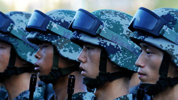 &ldquo;雁門關(guān)伏擊戰(zhàn)英雄連&rdquo;集結(jié)后演練