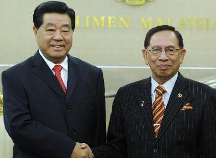 賈慶林會(huì)見馬來西亞上議院議長(zhǎng)