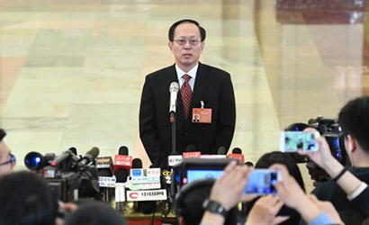 茍仲文：“天價(jià)球員”意在商業(yè)而非體育 將出臺措施嚴(yán)格整治