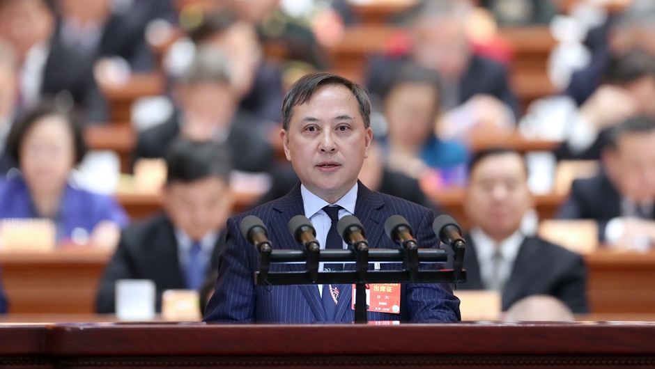 重慶醫科大學附屬第二醫院院長，重慶黨外知識分子聯誼會副會長 任紅