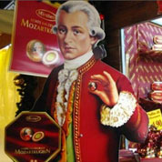 出國旅游帶什么禮物？