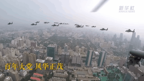 獨家視角！空中梯隊飛過天安門