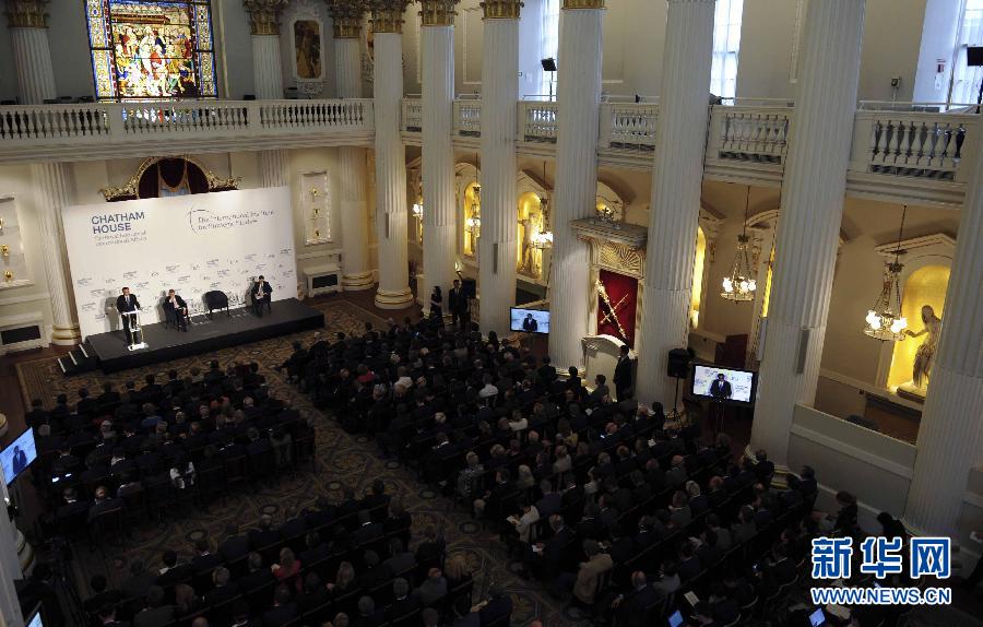 6月18日，國務院總理李克強在倫敦金融城市長官邸面向英國皇家國際問題研究所和國際戰略研究所兩大智庫發表題為《共建包容發展的美好世界》的演講。新華社記者 張鐸 攝