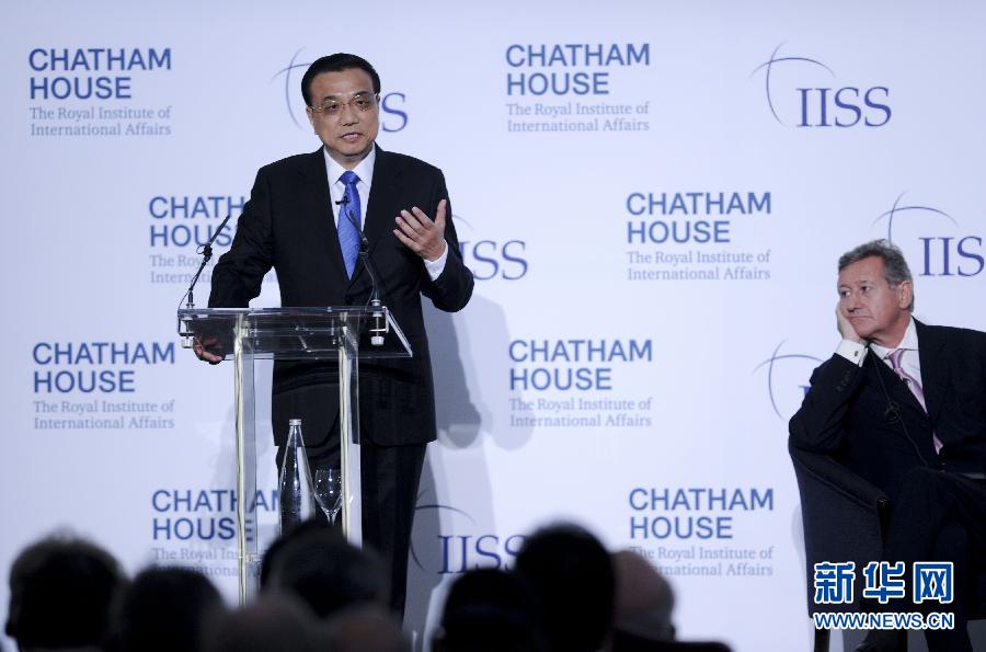 6月18日，國務院總理李克強在倫敦金融城市長官邸面向英國皇家國際問題研究所和國際戰略研究所兩大智庫發表題為《共建包容發展的美好世界》的演講。新華社記者 張鐸 攝 