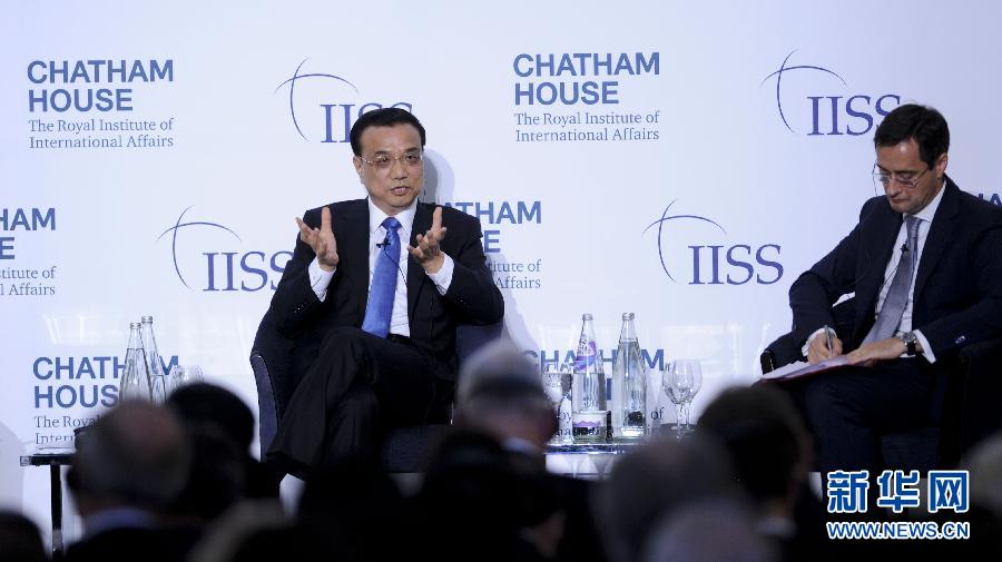 6月18日，國務院總理李克強在倫敦金融城市長官邸面向英國皇家國際問題研究所和國際戰略研究所兩大智庫發表題為《共建包容發展的美好世界》的演講。新華社記者 張鐸 攝 