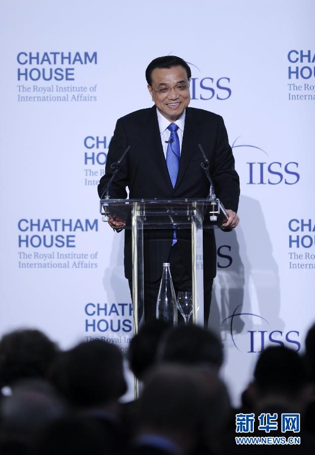6月18日，國務院總理李克強在倫敦金融城市長官邸面向英國皇家國際問題研究所和國際戰略研究所兩大智庫發表題為《共建包容發展的美好世界》的演講。新華社記者 張鐸 攝 