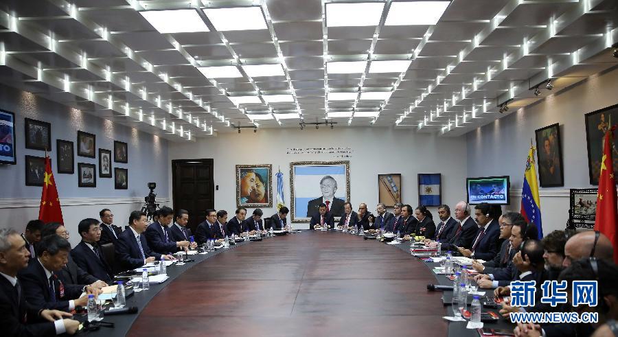當地時間7月20日，國家主席習近平在加拉加斯同委內瑞拉總統馬杜羅舉行會談。 新華社記者蘭紅光攝 