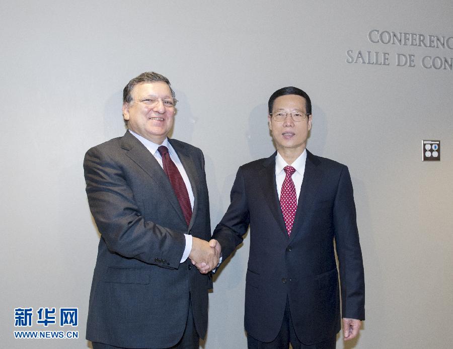 9月23日，正在紐約出席聯合國氣候峰會的國家主席習近平特使、國務院副總理張高麗在紐約聯合國總部會見歐盟委員會主席巴羅佐。新華社記者 王曄 攝 