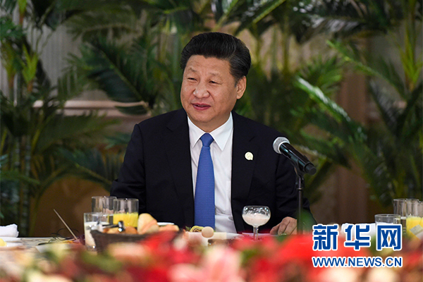 12月4日，國家主席習近平在約翰內斯堡集體會見13位非洲國家領導人。 新華社記者 謝環馳 攝