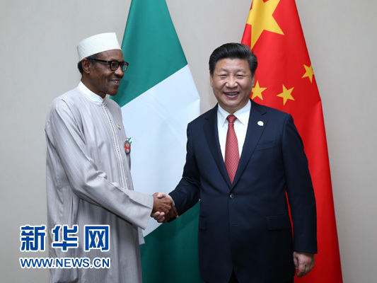 12月4日，國(guó)家主席習(xí)近平在約翰內(nèi)斯堡會(huì)見尼日利亞總統(tǒng)布哈里。 新華社記者 龐興雷 攝 