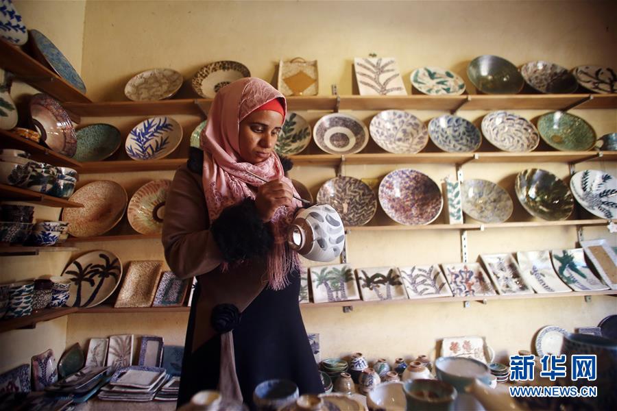 （國際&middot;圖文互動）（2）通訊：埃及傳統(tǒng)陶藝村煥發(fā)現代魅力