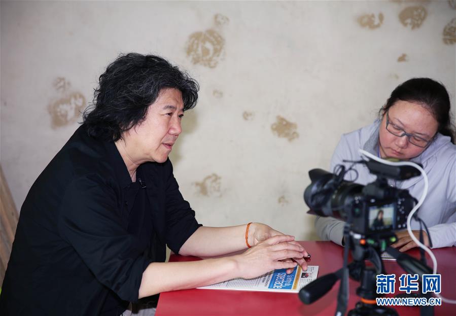 （國際&middot;圖文互動）專訪：結合傳統與當代 推動中國戲劇國際化&mdash;&mdash;訪話劇《茶館》導演孟京輝