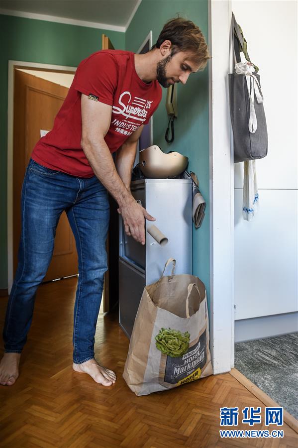 （國(guó)際）（16）在國(guó)外，垃圾如何分類