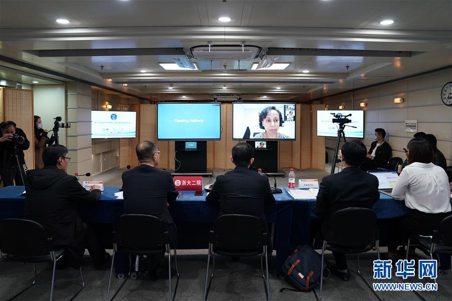  （新華全媒頭條&middot;圖文互動）（7）白衣執甲為蒼生&mdash;&mdash;全球抗疫戰場醫護人員群像