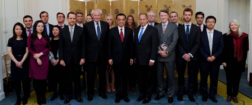 李克強會見48家集團俱樂部主席佩里和&ldquo;青年破冰者&rdquo;代表